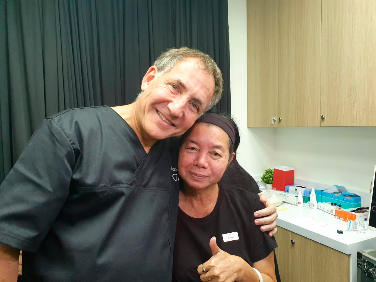 Bangkok pacientes Dr Frank Rosengaus
